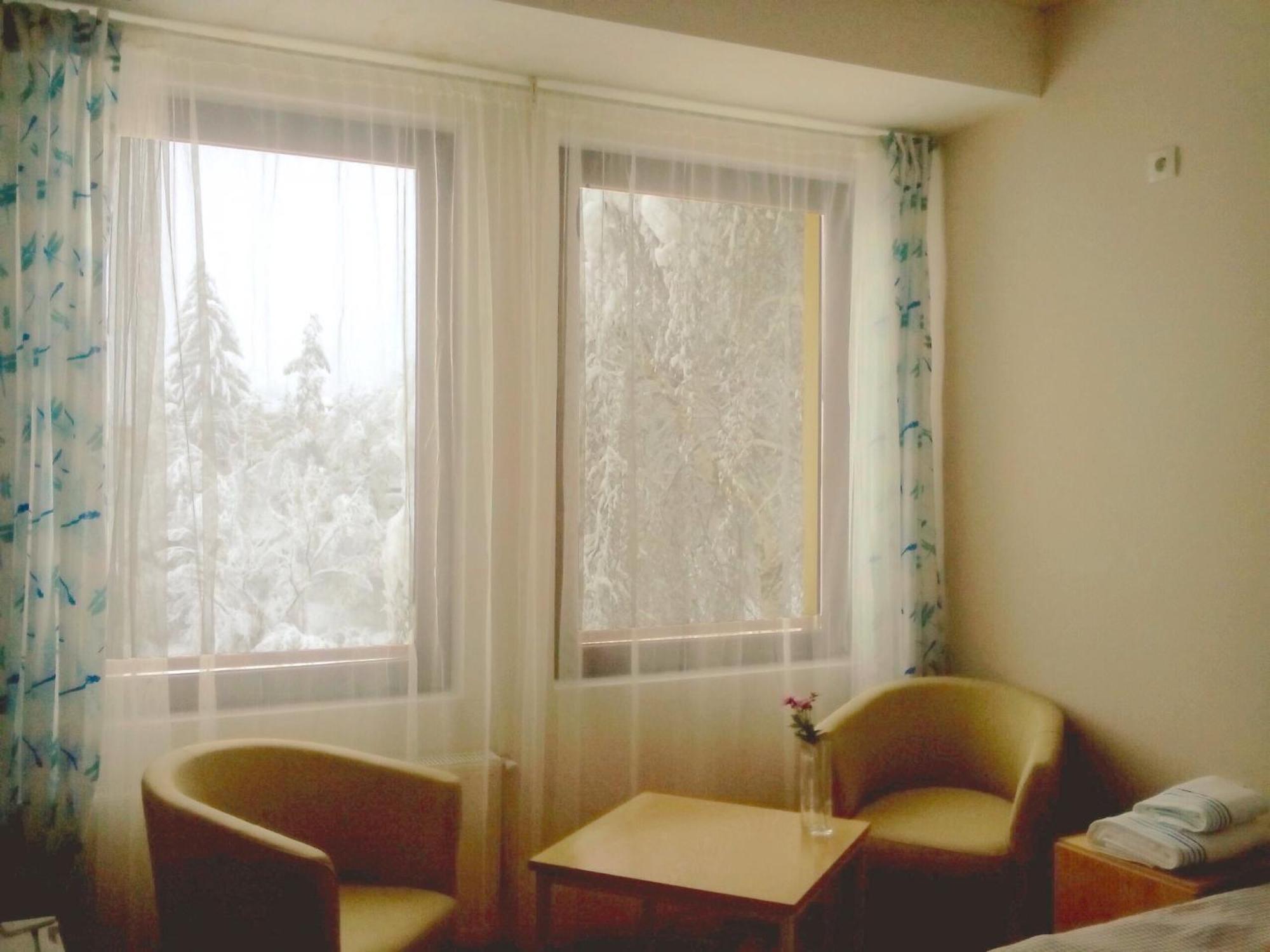 Hotel Hinovi Hvoyna Pokoj fotografie