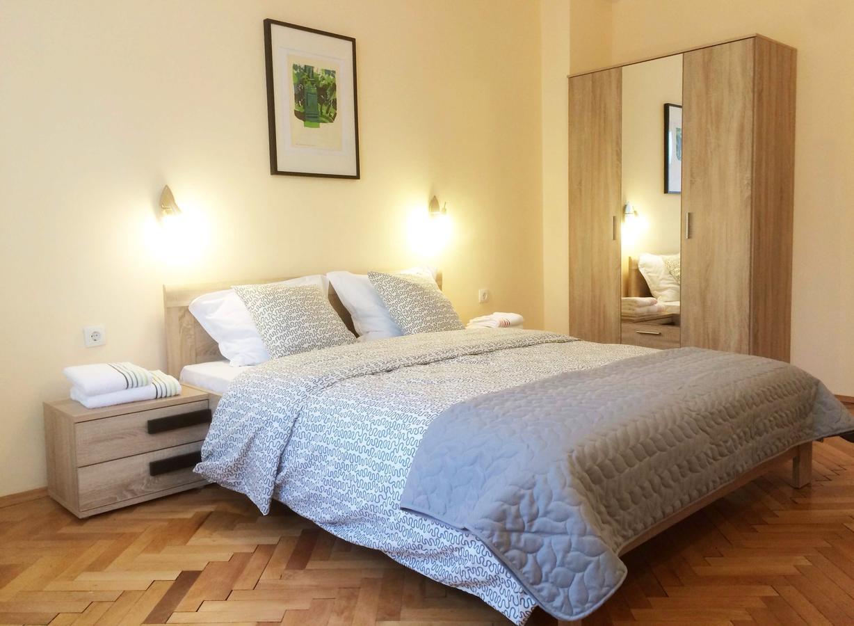 Hotel Hinovi Hvoyna Pokoj fotografie